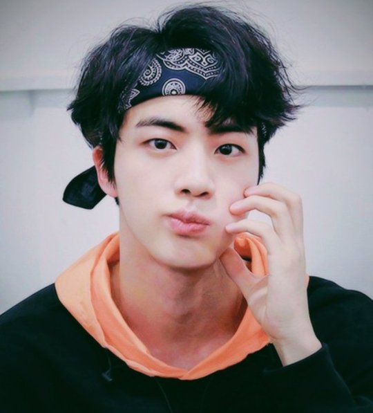 15+ Photoshoot Bts Jin Cute Background